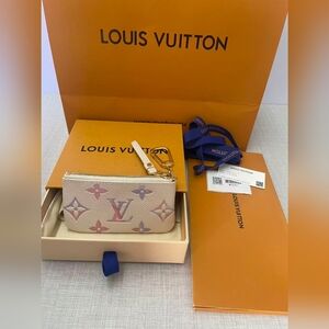Louis Vuitton Key Pouch Gradient Pink